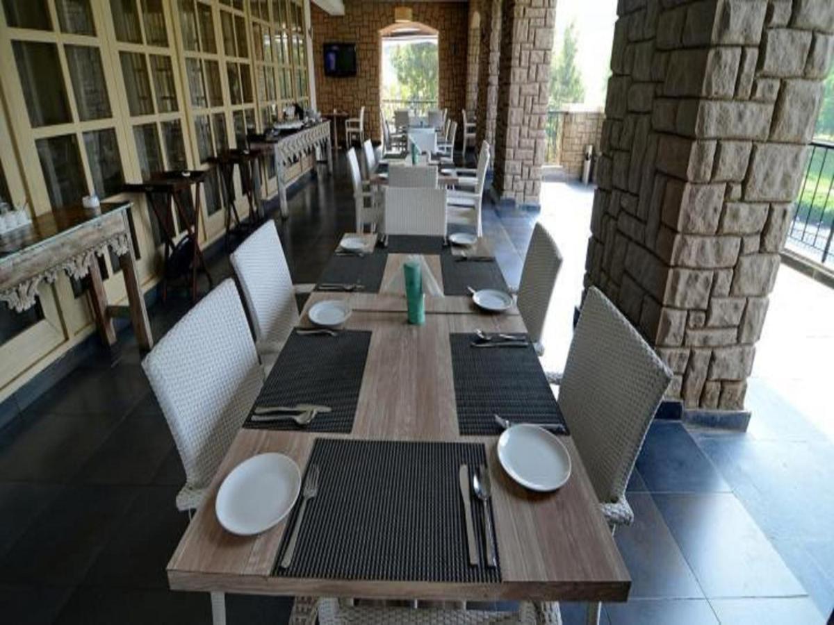 Oxford Golf Resort Pirangut Zewnętrze zdjęcie